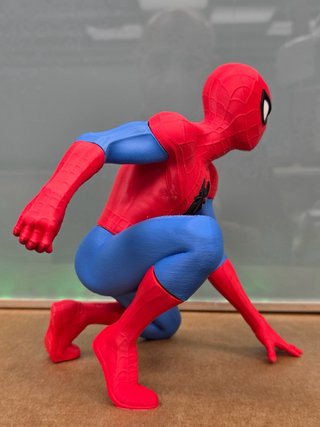 Figura Spiderman 23cm