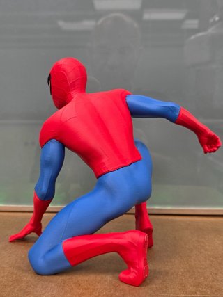 Figura Spiderman 23cm