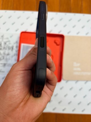 Funda newcloth iPhone 17 Pro Max
