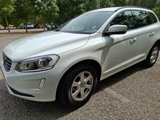 Volvo XC60 150 CV (2016)
