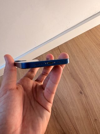 iPhone 12 Azul