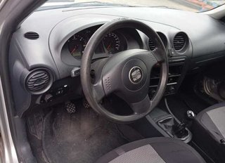 Seat 479620 salpicadero ibiza (6l1) cool