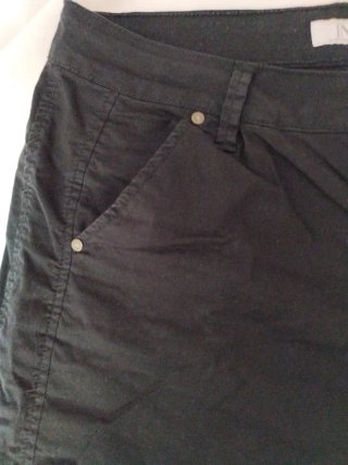 Pantalón corto negro