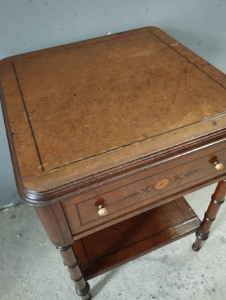 Mesita auxiliar francesa antigua madera