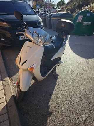 Honda Lead 2008