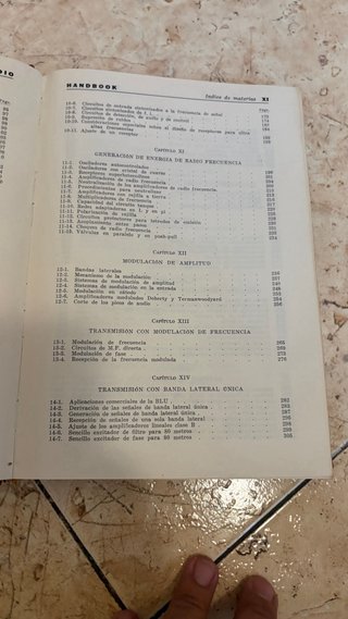 Libro Radio Handbool. Edicion Española 1957. Único