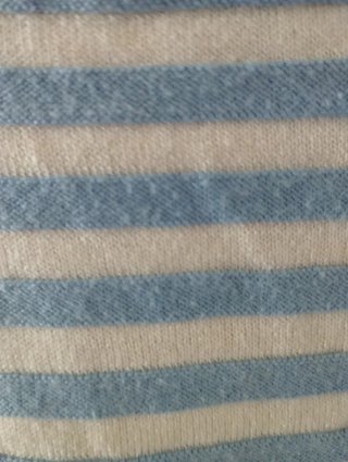 Jersey de rayas azul y blanco