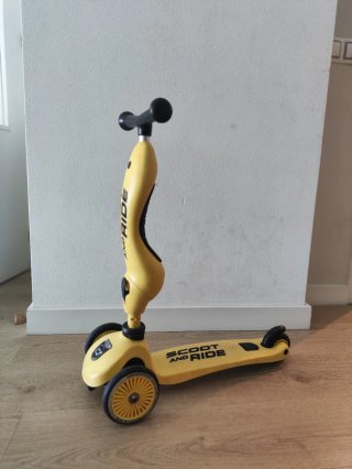Patinete 2 en 1 Scoot and Ride Amarillo