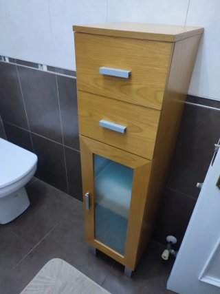 Mueble de baño madera y cristal
