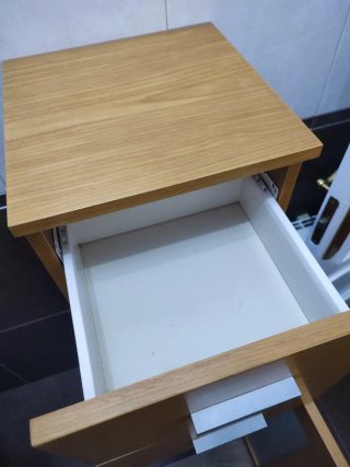 Mueble de baño madera y cristal