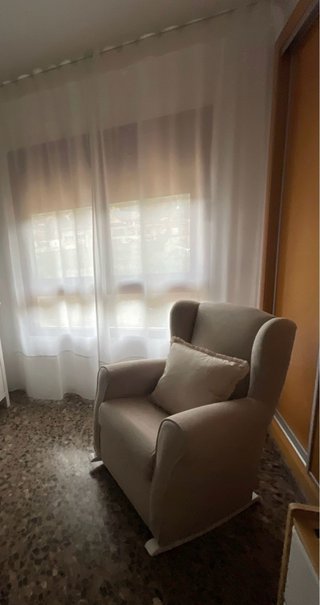 Sillón Mecedora Beige Tela