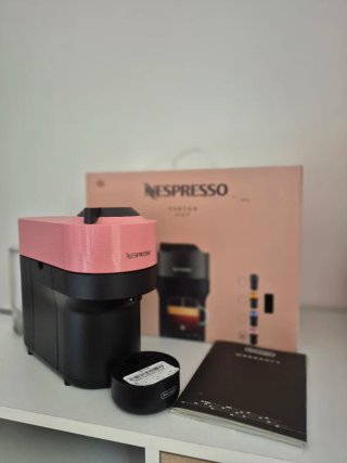 Cafetera Nespresso Vertuo Pop Rosa