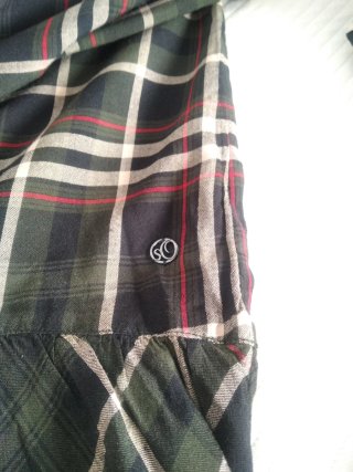 Vestido cuadros verde y rojo nuevo sin estrenar.