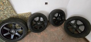 LLANTAS FOX 17" NEGRAS + NEUMÁTICOS 215/45R17 | 4x