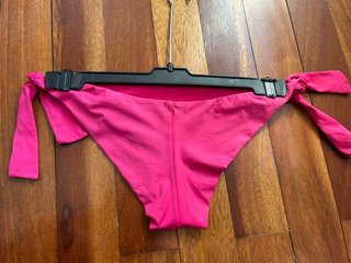 Braguita bikini brasileña lazo rosa