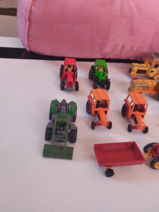 Lote Tractores y Remolques Corgi Siku Dinky