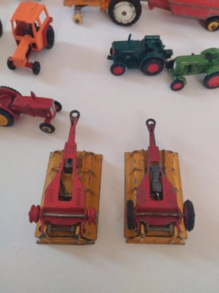 Lote Tractores y Remolques Corgi Siku Dinky
