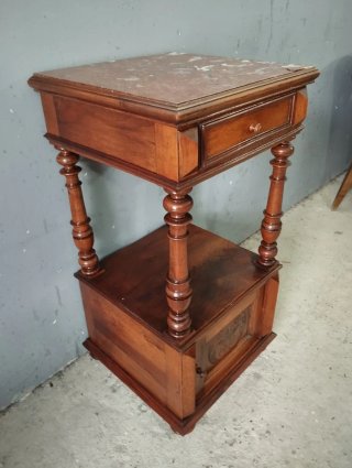 Mesita auxiliar francesa antigua de madera
