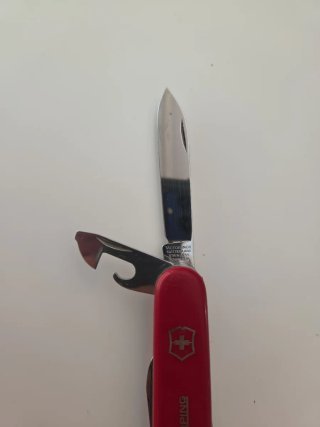 Confezione di due coltelli multiuso Victorinox