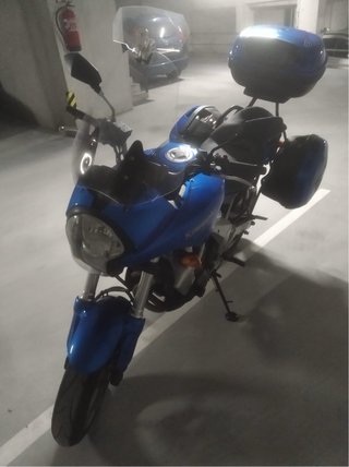 Kawasaki Versys 650 Azul