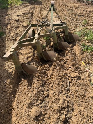 Tractor McCormick Frutero