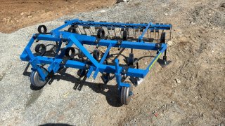 Tractor McCormick Frutero