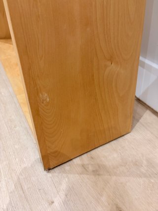 Caballetes de madera para exposición