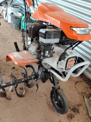 Mula Mecánica Naranja