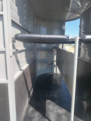 Remolque caballos gris