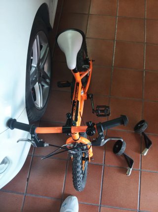 Bicicleta nueva de 14"Impoluta