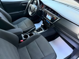 Toyota Auris 2015