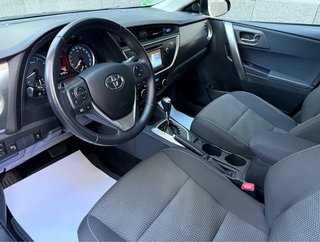 Toyota Auris 2015