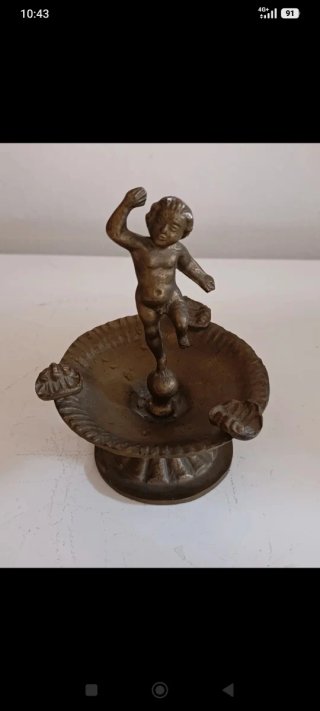 Antico candelabro putto bronzo con posacenere