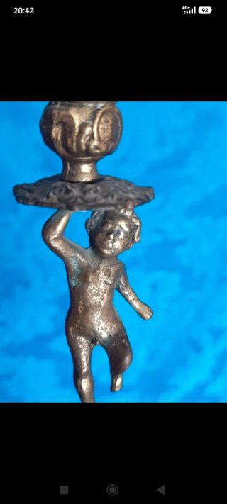Antico candelabro putto bronzo con posacenere