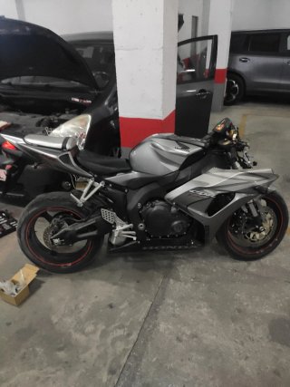 Honda CBR 1000RR 2007 para circuito