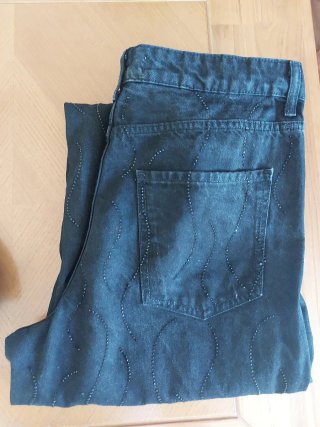 Pantalón Zara negro con brillos