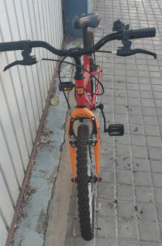 Bicicleta infantil de cross naranja y roja Topbike