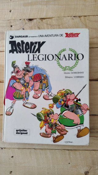 Lote 9 comics de Asterix tapa dura.