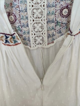 Vestido blanco bordado Zara talla única
