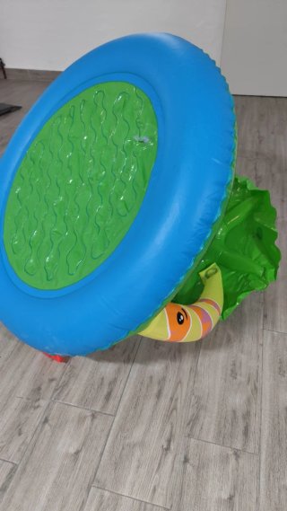 Piscina hinchable bebé con toldo