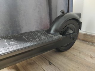 Patinete Eléctrico Pure Air Pro + Accesorios