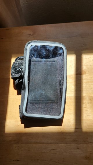 Funda de muñeca para móvil