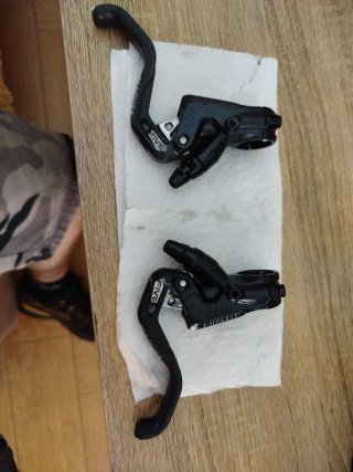 Juego Manetas de Freno Magura MT5
