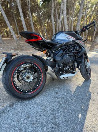 MV Agusta Dragster RR 2021 Negra