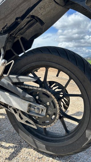 MotorHispania MH7 125 Negra – Muy cuidada– 24000km