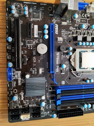 Placa Base MSI B75MA‐P45 Intel Core i5‐3570 DDR3