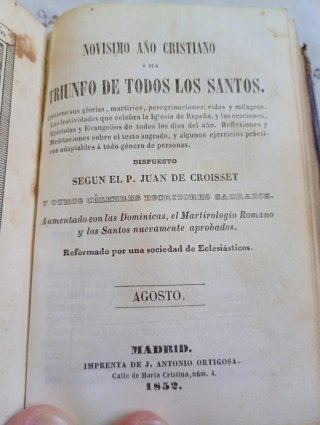 Devocionario o libro religioso antiguo