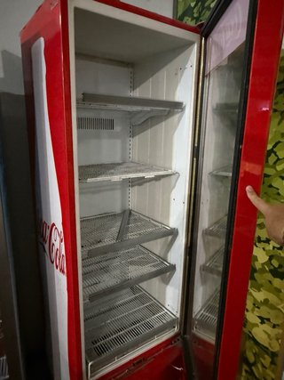 Nevera Coca-Cola para reparar