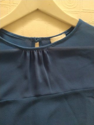 Camisa azul de señora