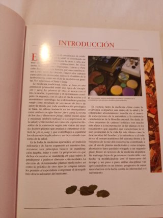Enciclopedia de medicina natural y salud